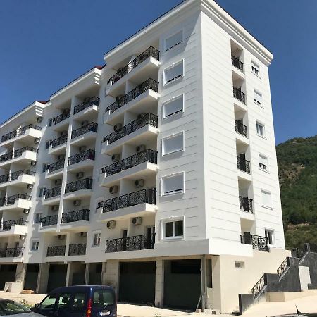 Apartments Tomic Bečići Ngoại thất bức ảnh